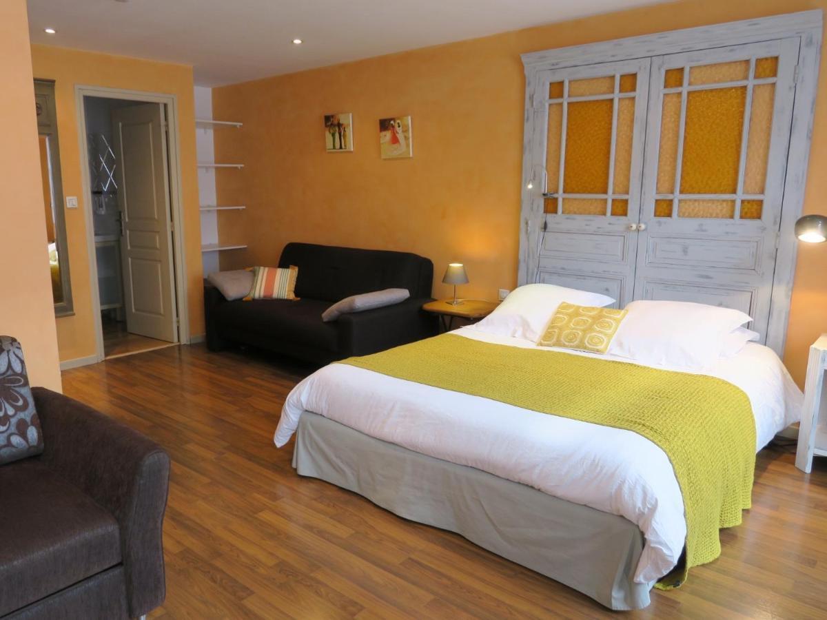Chambres Du Petit Bois Charleville-Mezieres Ngoại thất bức ảnh